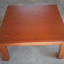 ΤΡΑΠΕΖΙ ΣΑΛΟΝΙΟΥ 09