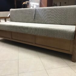 Ξύλινος Καναπές